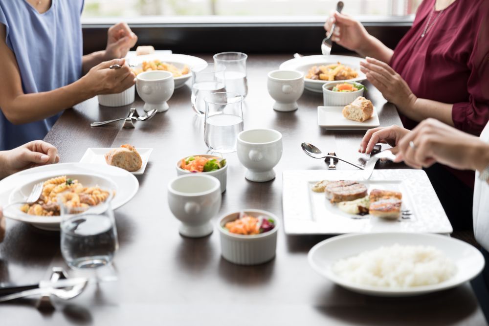 食事が楽しめる